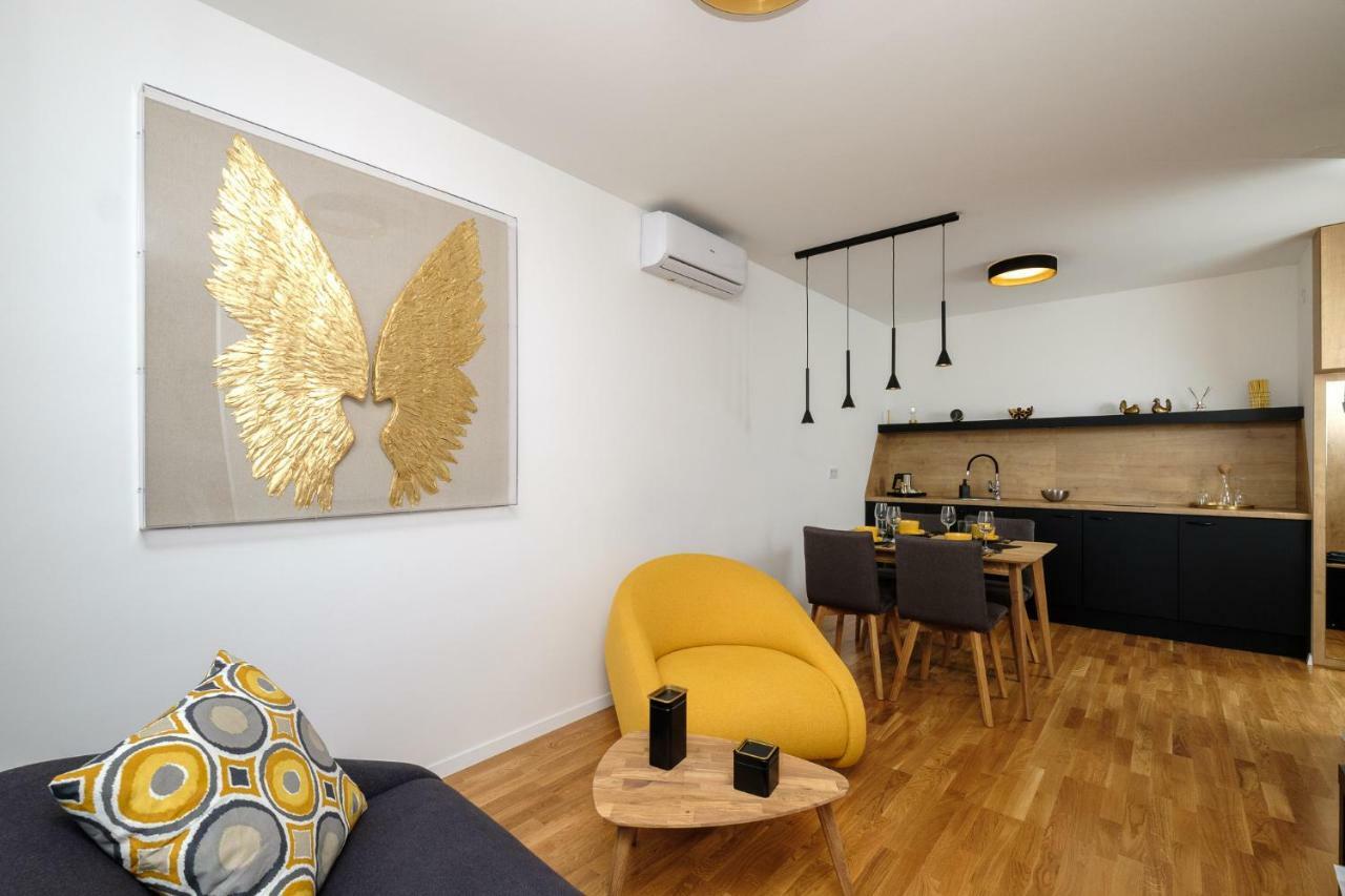 Studio Apartman Krila Wings- Parking In Garage Zagreb Exterior photo