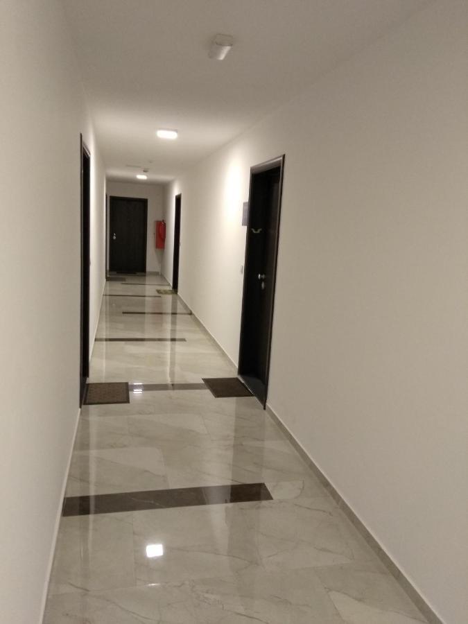 Studio Apartman Krila Wings- Parking In Garage Zagreb Exterior photo